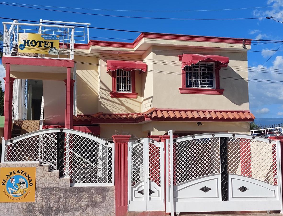 El Aplatanao Hotel Pedernales Eksteriør billede